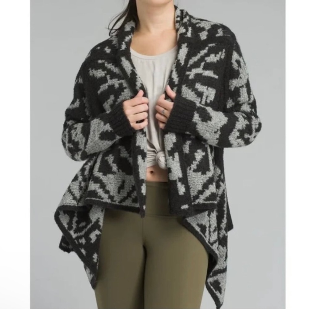 Prana Size Medium Gray Reversible Alberta Open Front‎ Waterfall Cardigan sweater